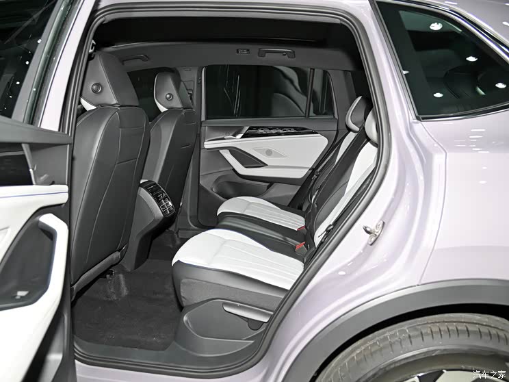 上汽大众 途观L 2024款 PRO 330TSI 两驱智领版 上汽大众 途观L 2024款 PRO 330TSI 两驱智领版