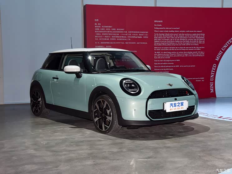【图】内饰升级 实拍全新mini cooper s燃油版_汽车之