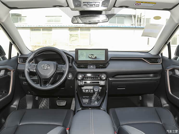 广汽丰田 威兰达 2024款 双擎 2.5L E-CVT两驱都市版 广汽丰田 威兰达 2024款 双擎 2.5L E-CVT两驱都市版