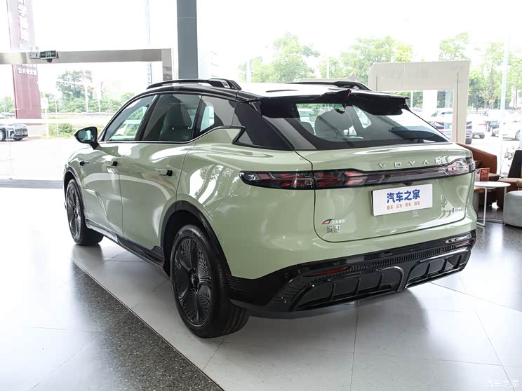 【图】2024成都车展:岚图知音预售20.99万起_汽车之家