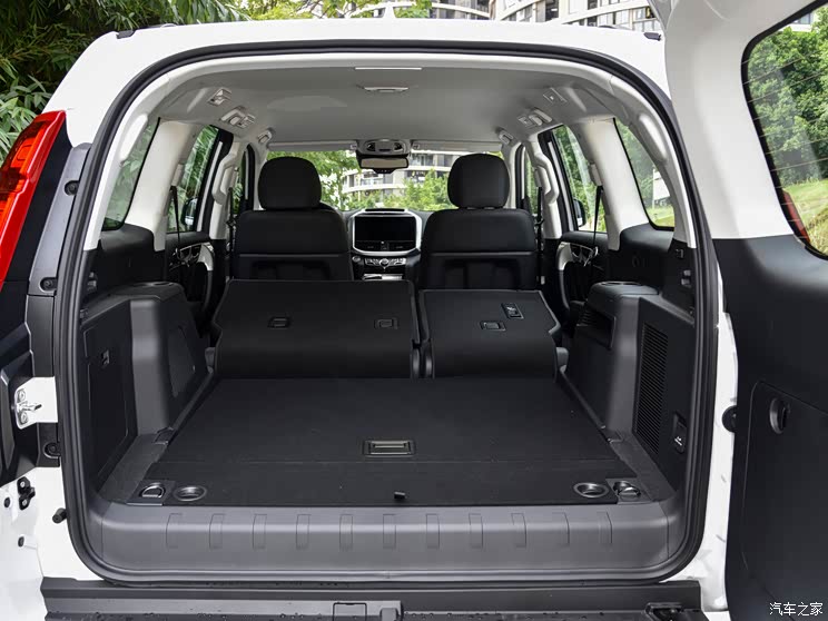 长城汽车 哈弗h9 2022款 2.0t 汽油四驱精英型 5座