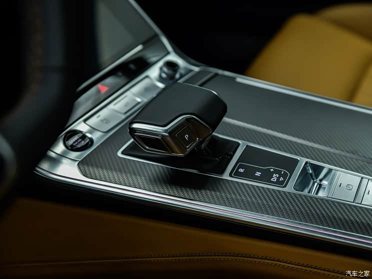 上汽奥迪 奥迪A7L 2021款 55 TFSI quattro 首发先行特别版