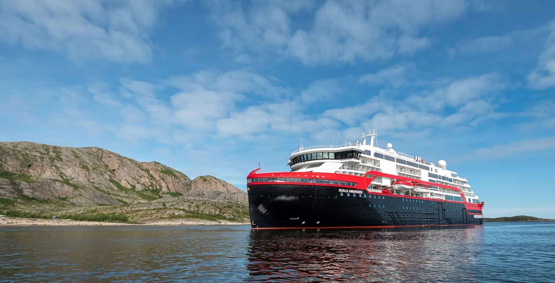 罗尔德·阿蒙森号混动游轮