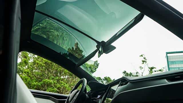 试驾马斯克"幻想座驾"特斯拉model x performance