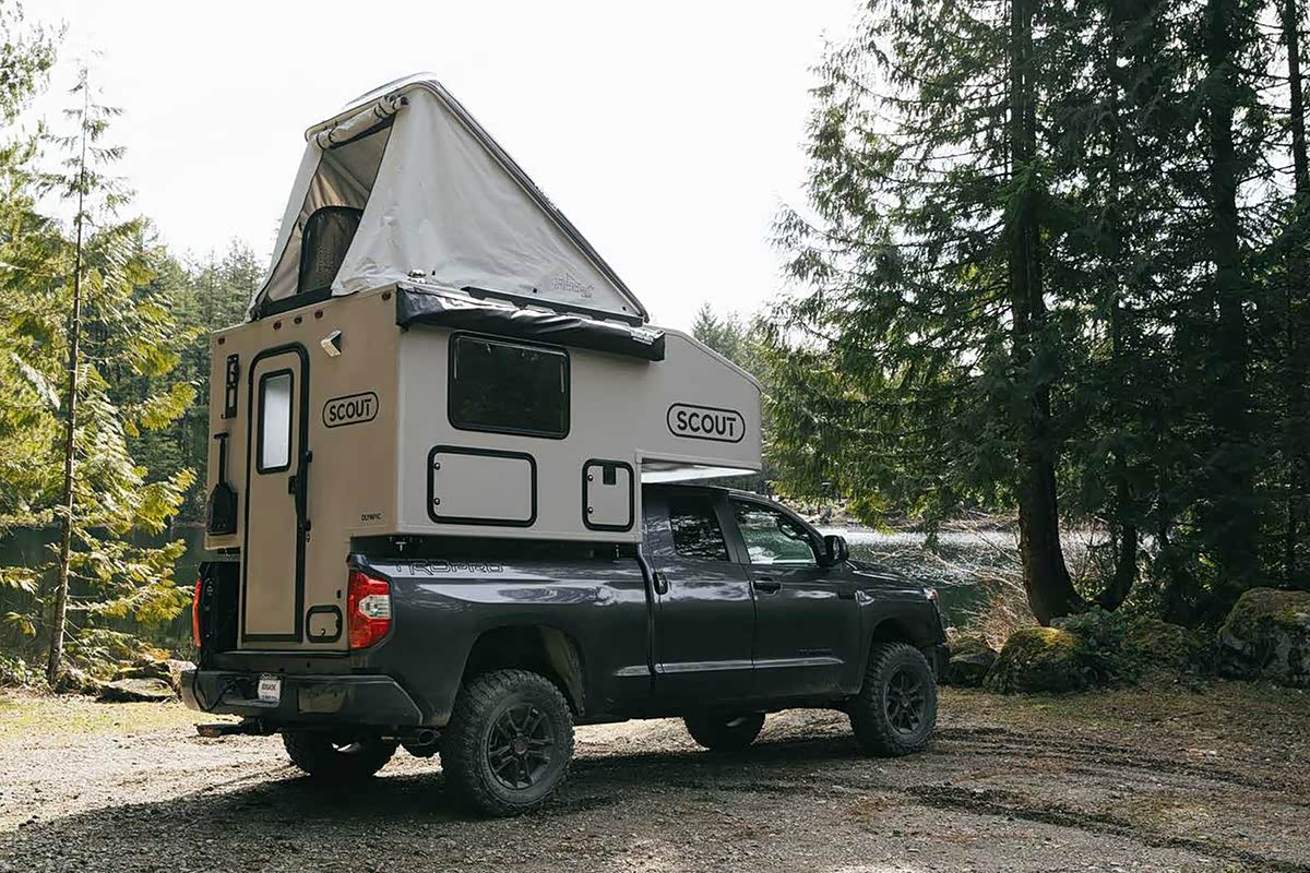 可拆卸的"房子" 美国scout推olympic背驼式升顶房车