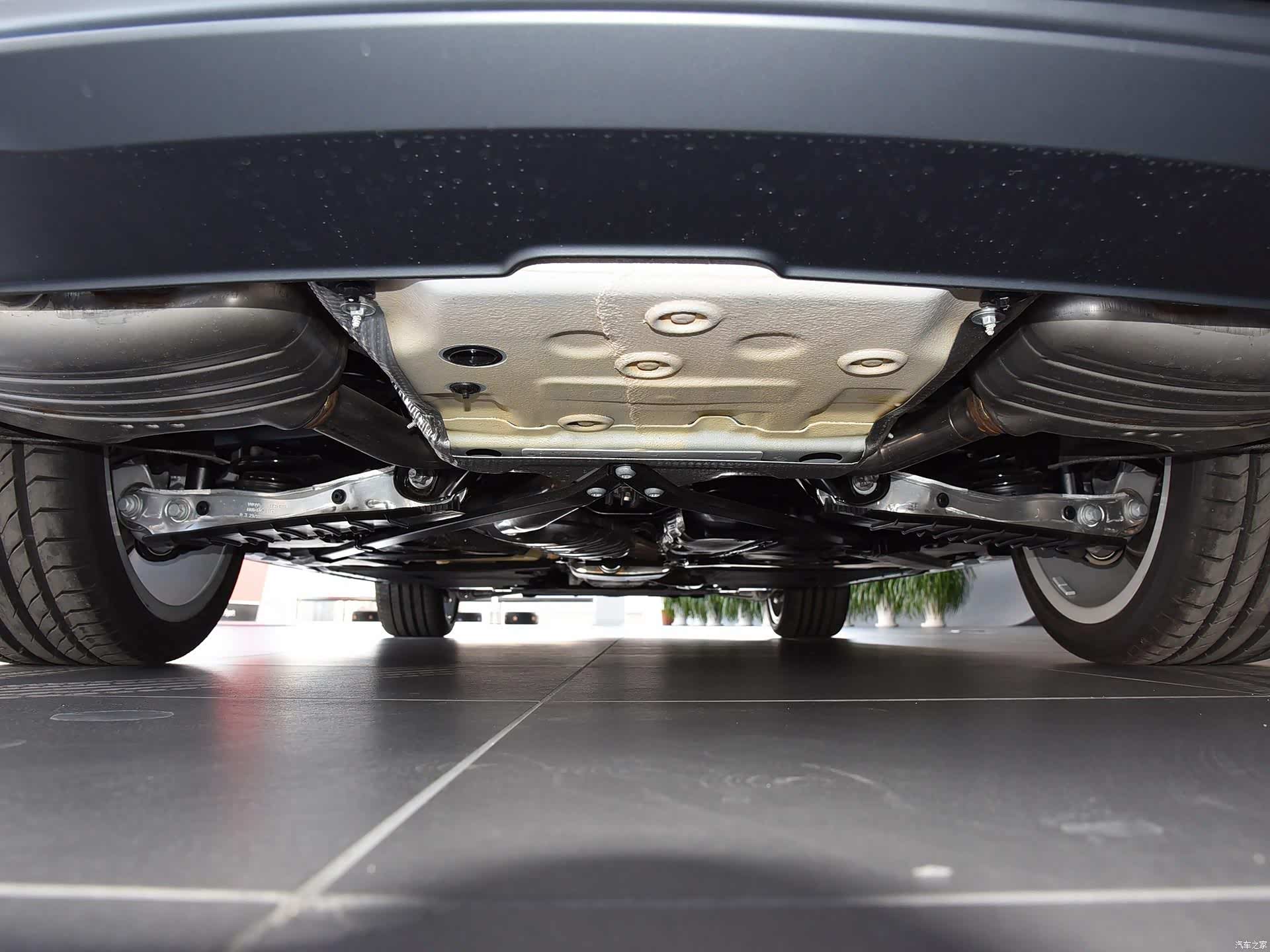 不仅如此,优秀的nvh(噪声,振动与声振粗糙度)和底盘调教,使奥迪a5得到