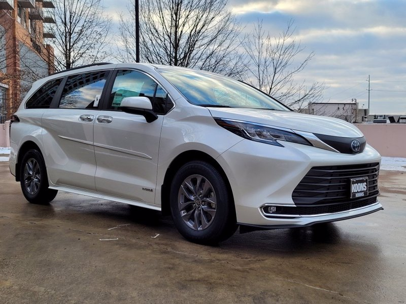 全新丰田sienna,外观设计非常大气,超高颜值,你还不心动吗?