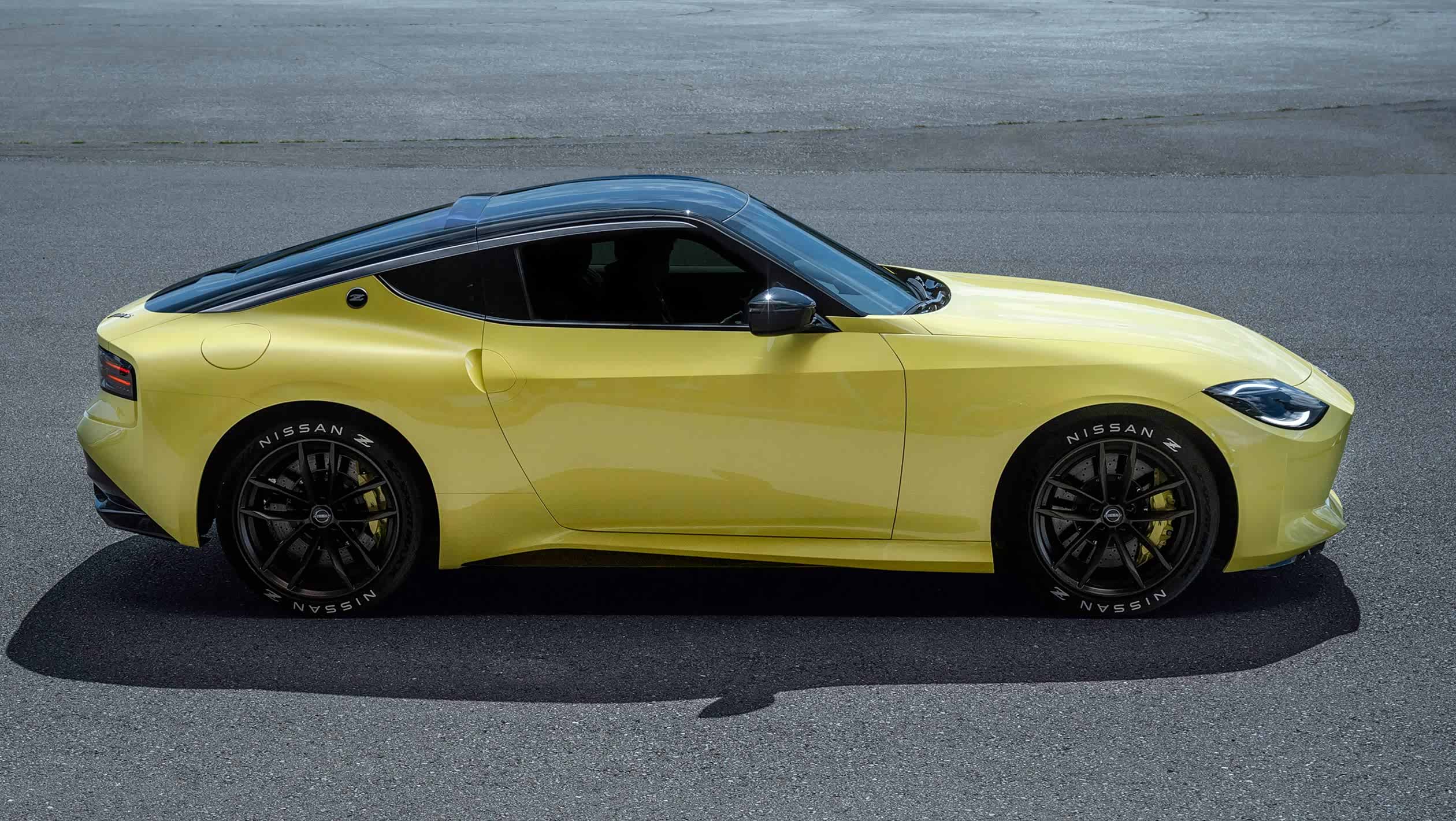 整体简洁细节精致,日产z proto大量实拍图发布