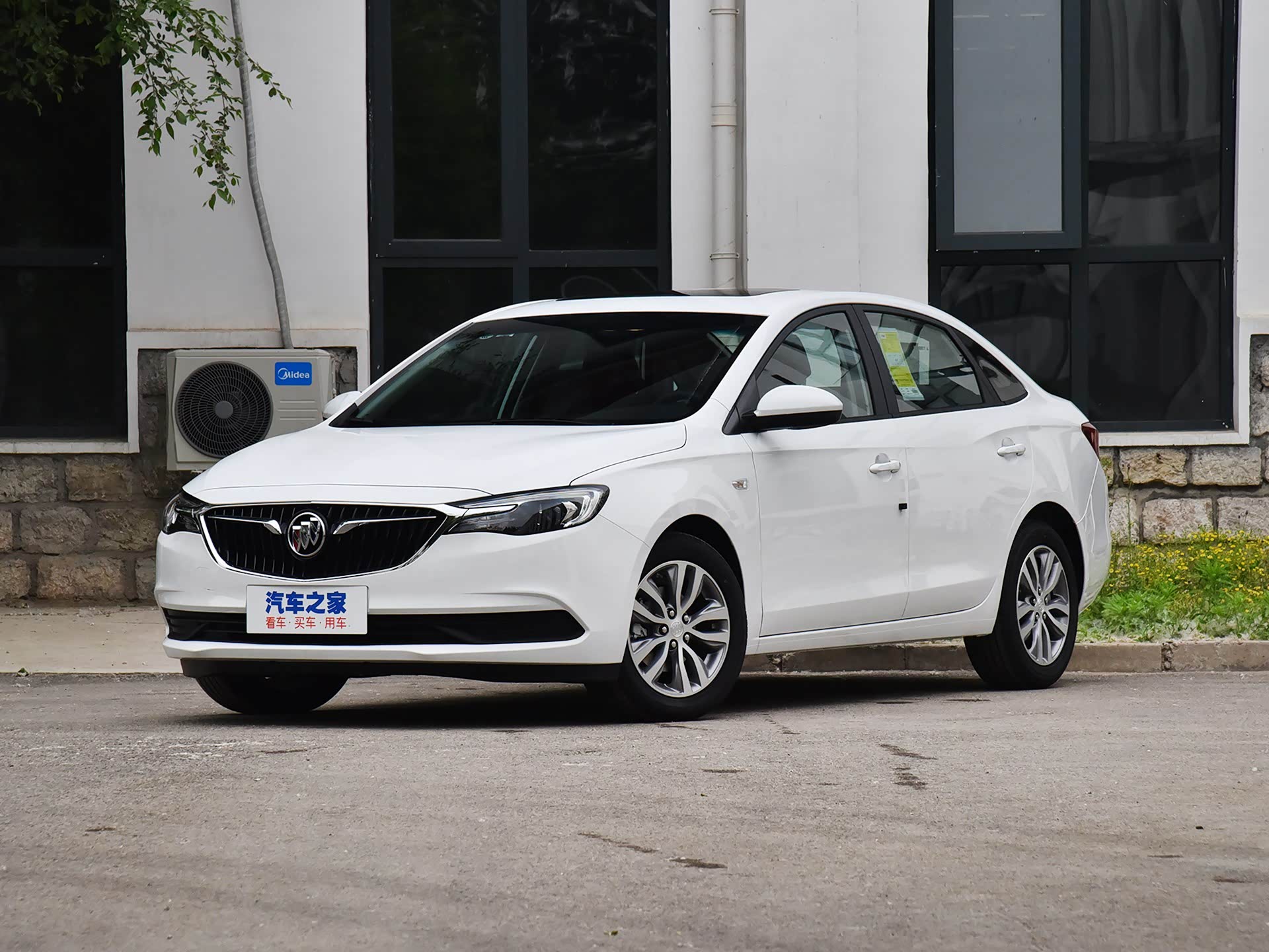 南宁地区英朗热销中,最低只要8.59万,最高优惠5万送大礼包