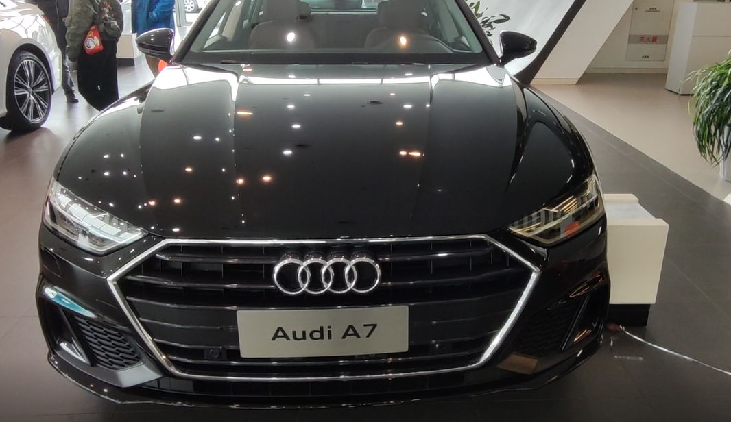 到店探访全新的奥迪a7,了解最真实的行情价