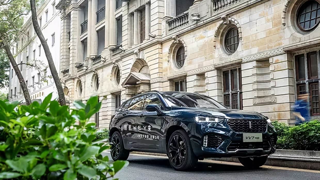 基于全新平台打造新款weyvv7谍照曝光剑指领克01