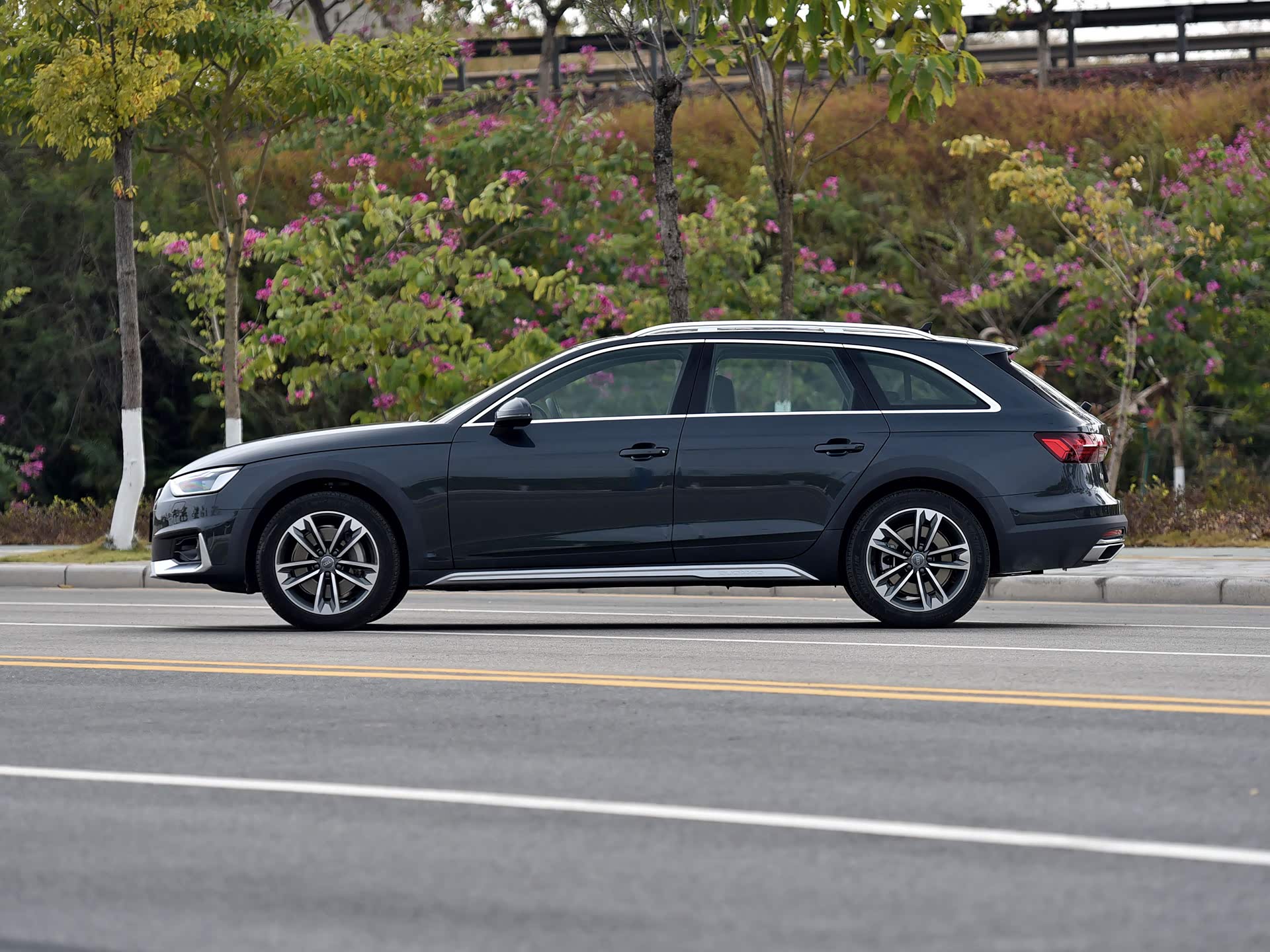 2021款奥迪a4 allroad/引自汽车之家图库