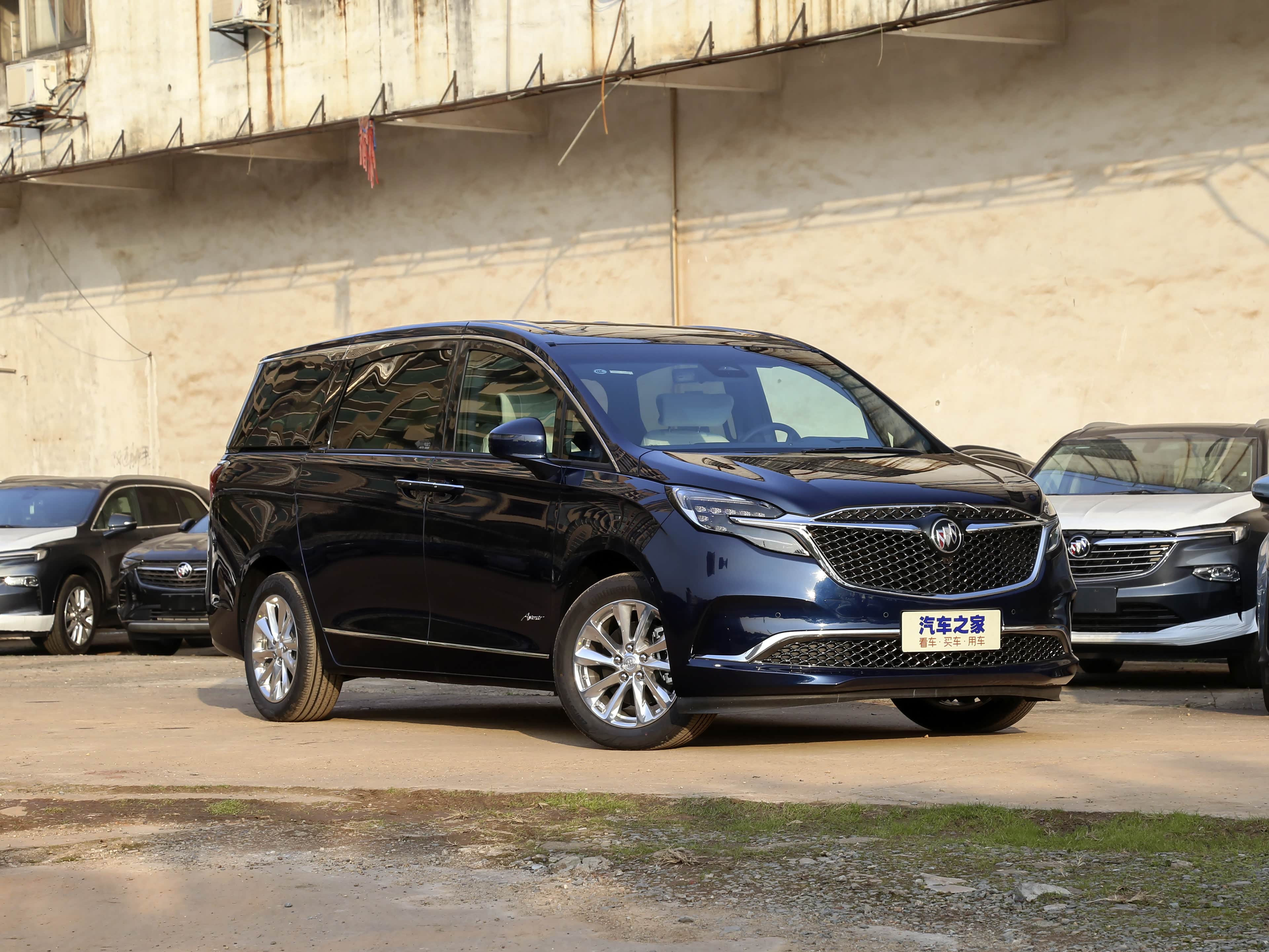 3月中高端mpv交强险数:埃尔法售出2553辆 威然仅1488辆