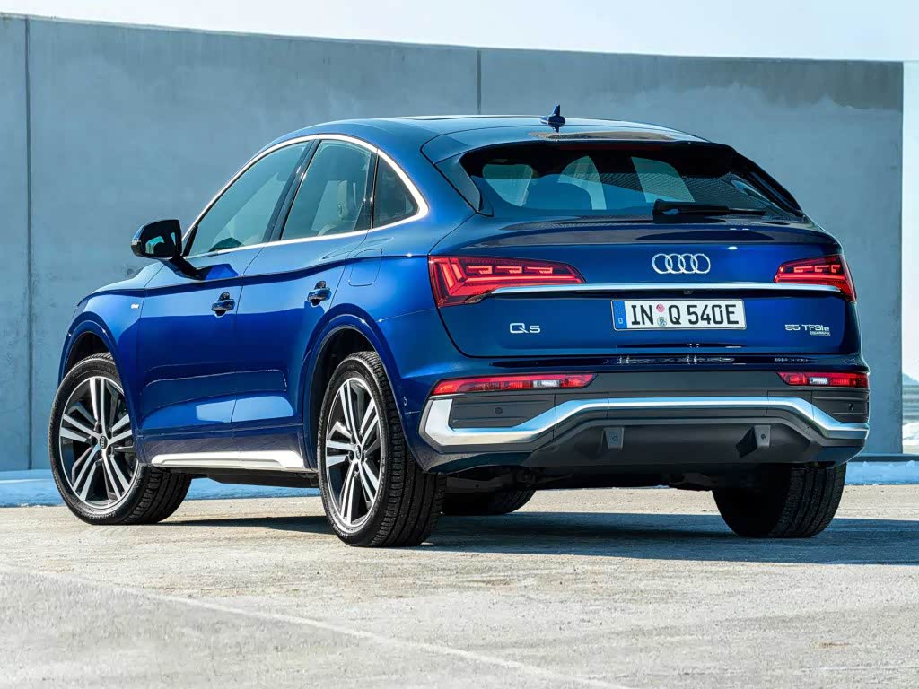 奥迪q5sportback插电混动版官图发布两种动力可选