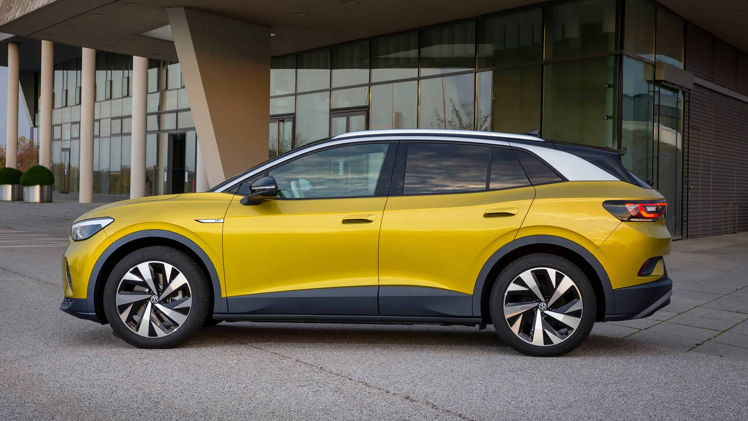 有望于明年年初国产上市,大众id.4低配车型大量实拍图发布