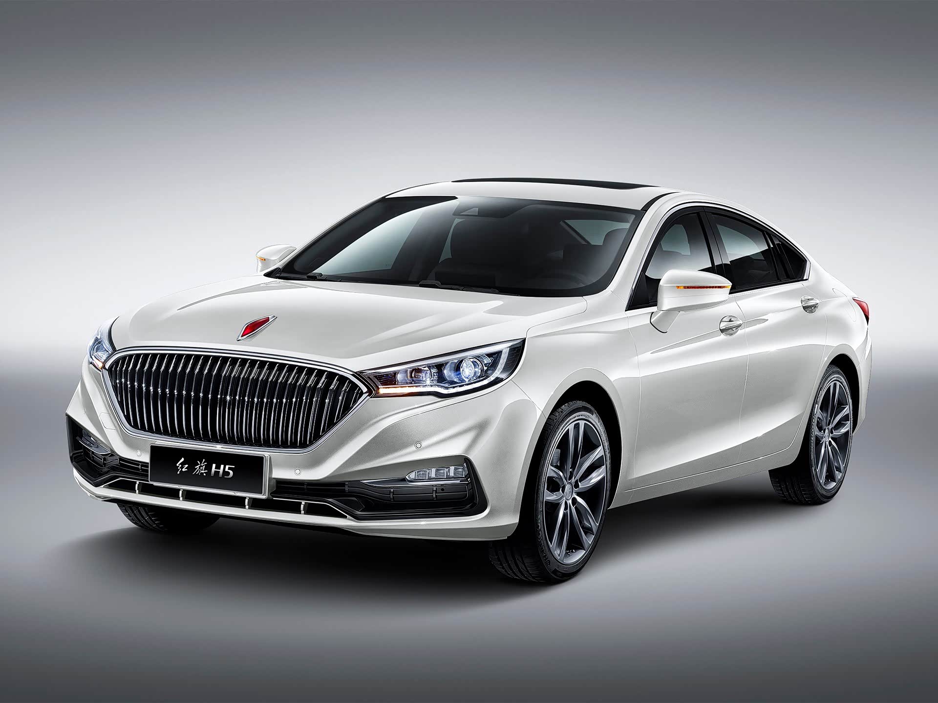 h5空间十分宽敞,车身近5米,领先于同级车型_车家号_发现车生活_汽车之