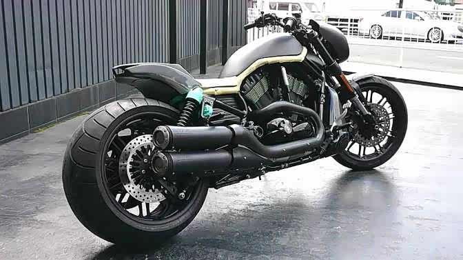 实拍哈雷v-rod改装车,不是一般的酷,感觉如何