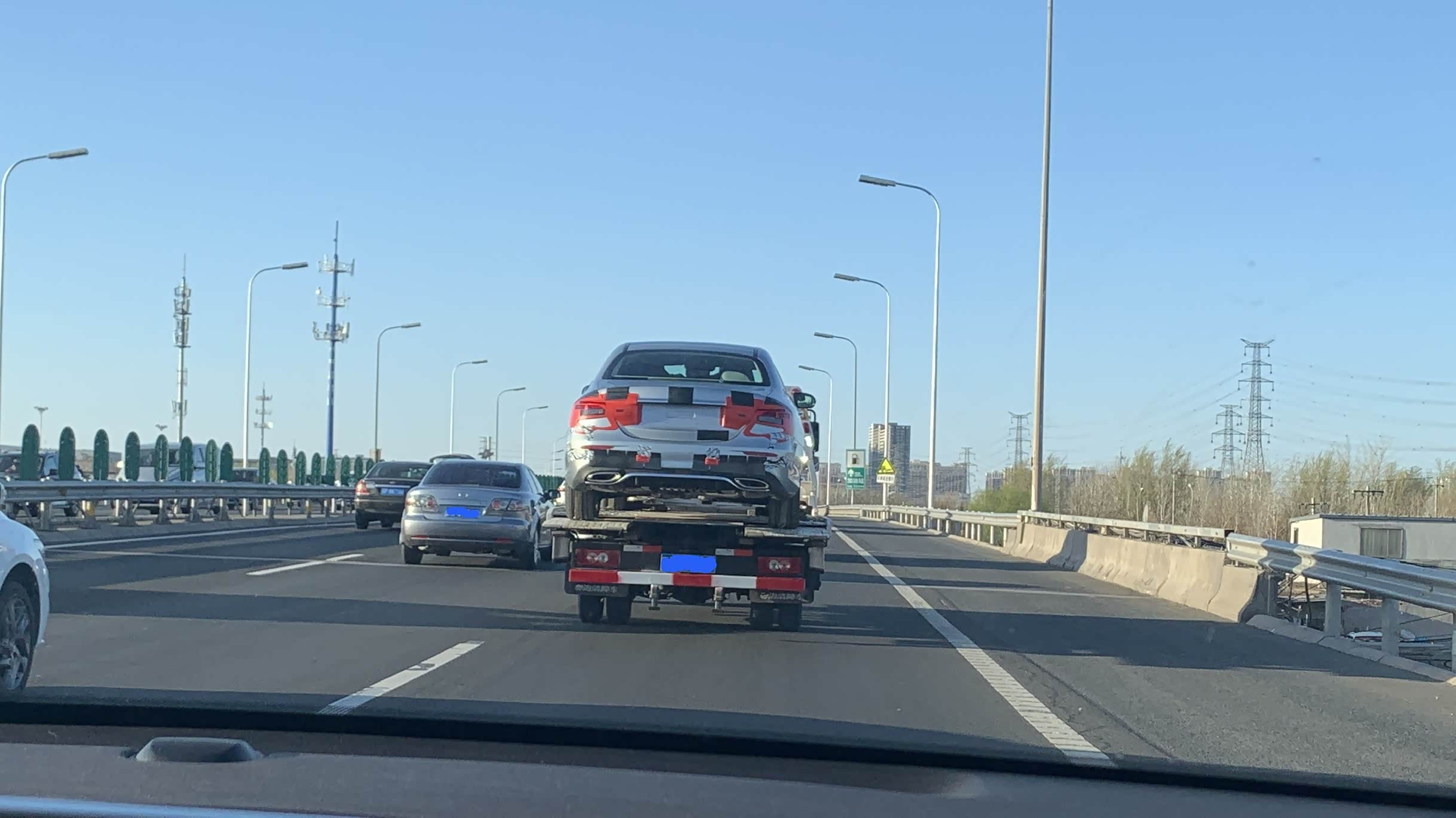 改款奔驰e级已在路上中控系统更人性这个造型你还会买单吗