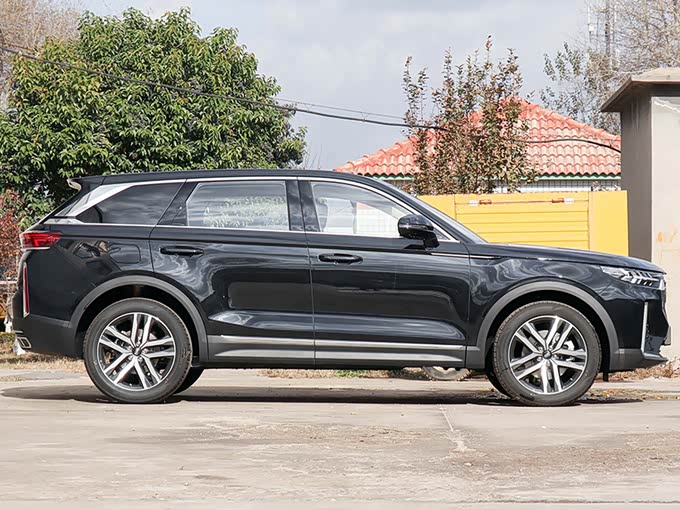 奔腾t99七座版-内部资料曝光 尺寸远超汉兰达