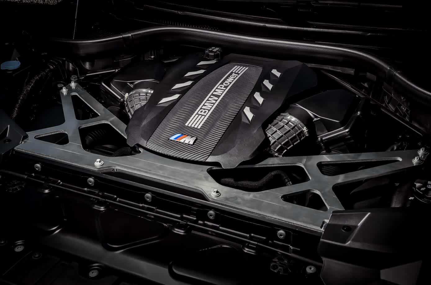 宝马全新x5 m/x6 m发布 搭载4.4t v8发动机 2019洛杉矶车展首发