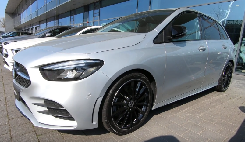 2020款 奔驰 b250外观全方位展示