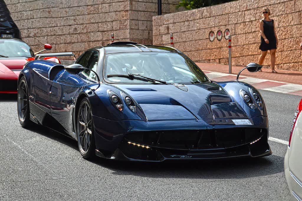 【品鉴hypercar】pagani huayra pearl特别版!