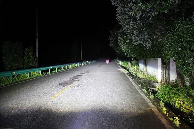 成都8代思域车灯改装led大灯双光透镜效果