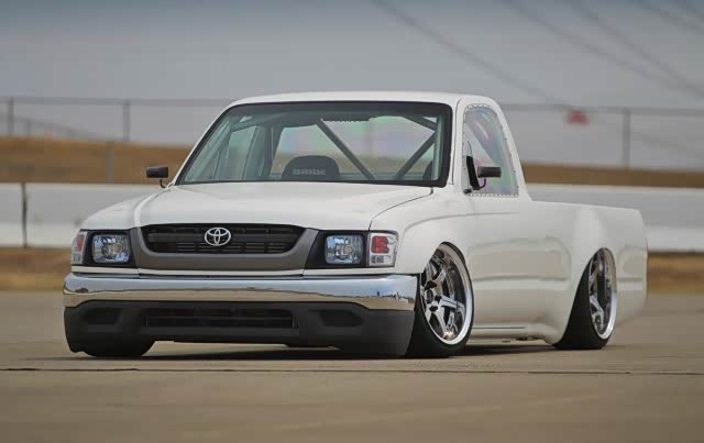 披着羊皮的狼 丰田海拉克斯钢管漂移车