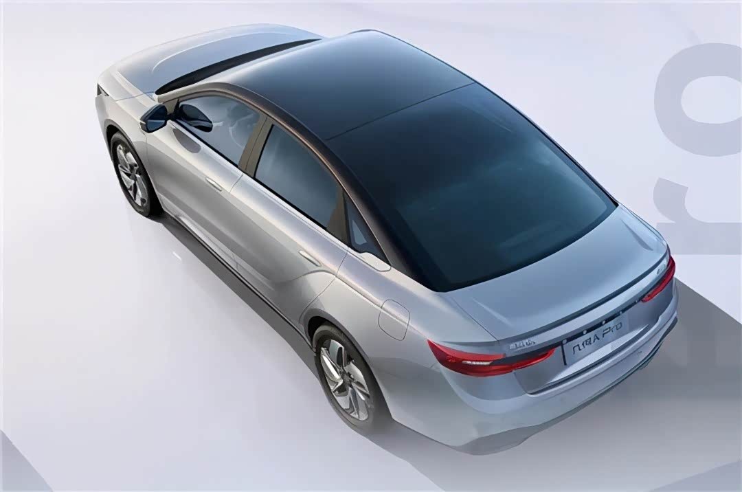 几何a pro上海车展曝光,加了后缀的几何a有哪些硬核实力?