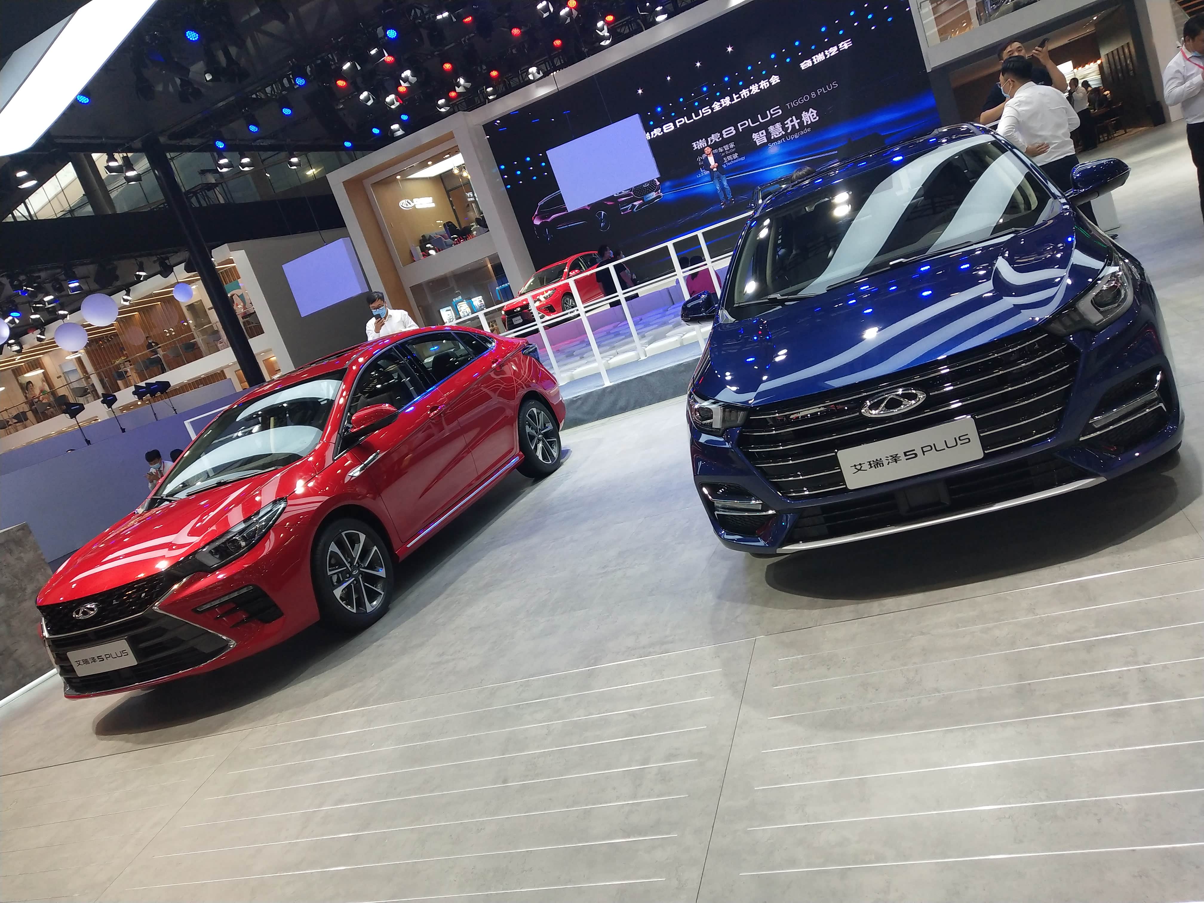 2020广州车展:奇瑞艾瑞泽5 plus焕新预售,看着比韩系还漂亮