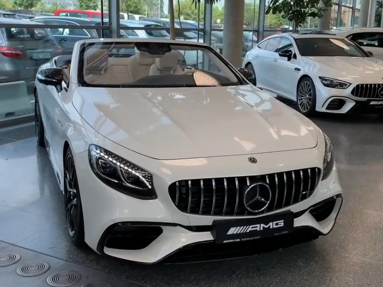 2020款 梅赛德斯 奔驰 amg s63 cabriolet,海外到店实拍