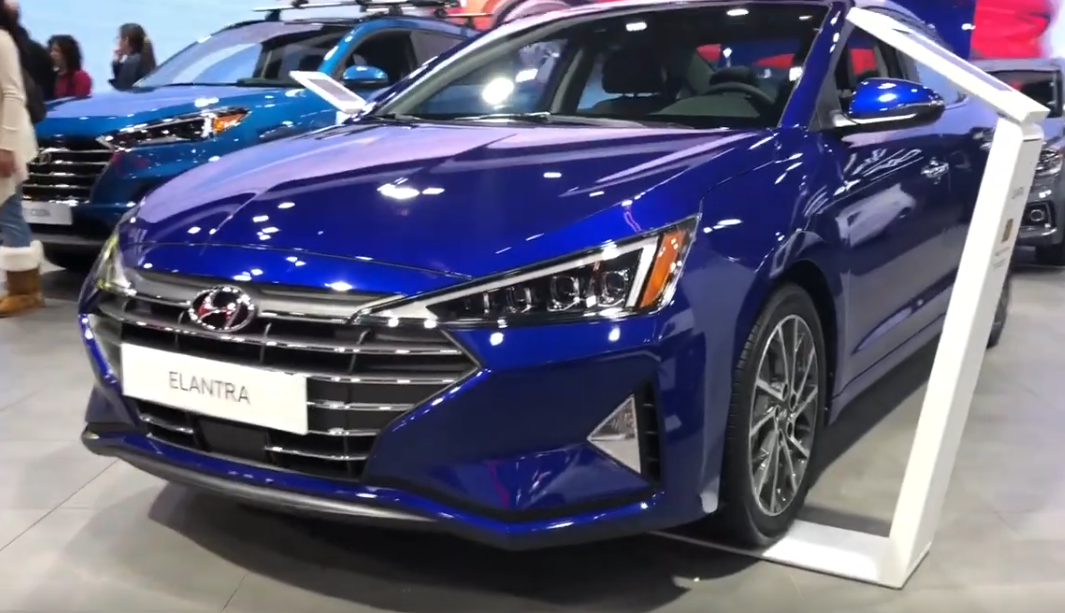 2020款现代 elantra,这颜值够拉风