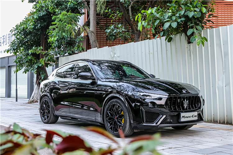 玛莎拉蒂levante改装黑武士系列,你的颜值,由我代言!