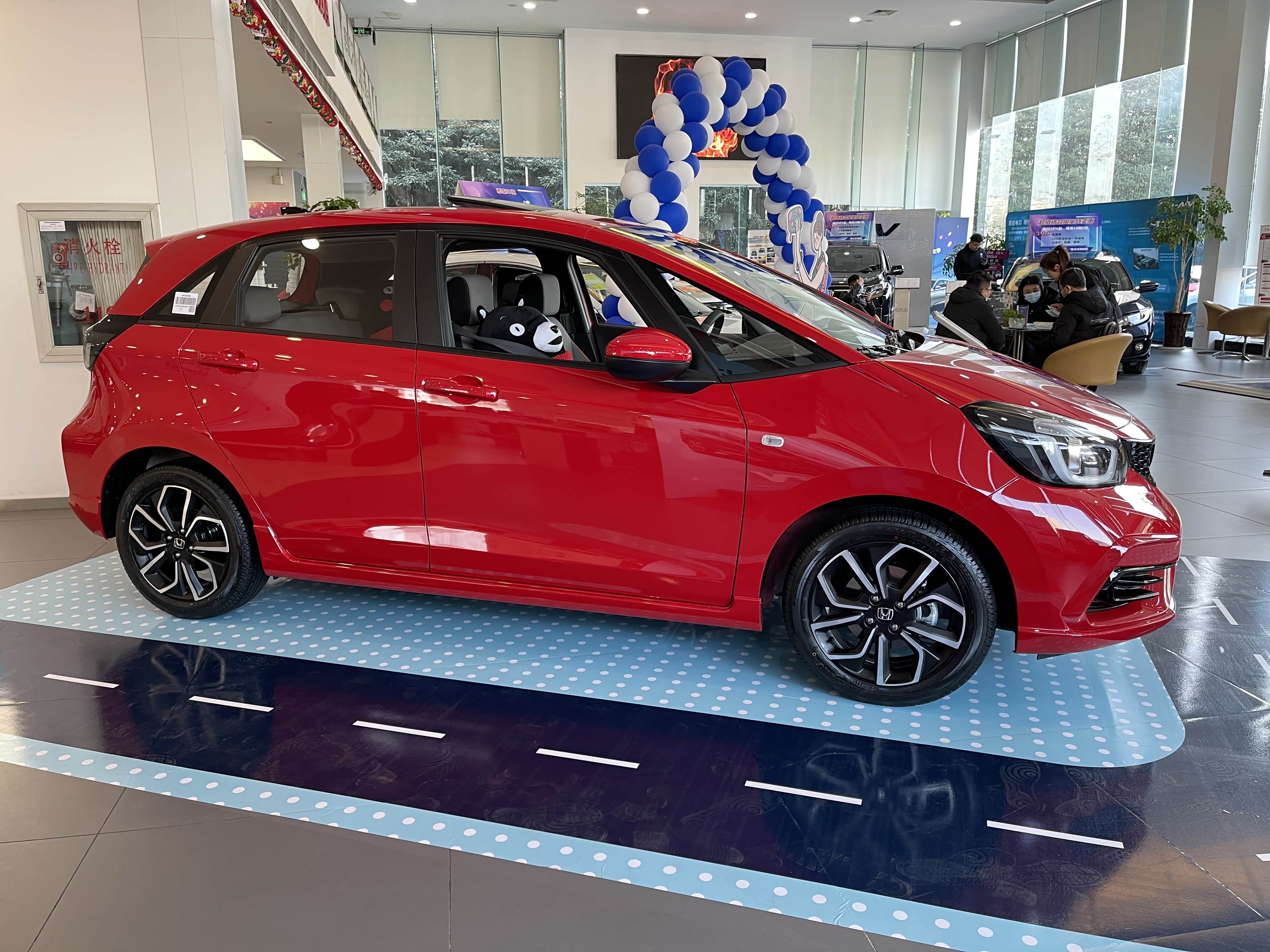 外观q萌的飞度姊妹车东风本田来福酱到店实拍