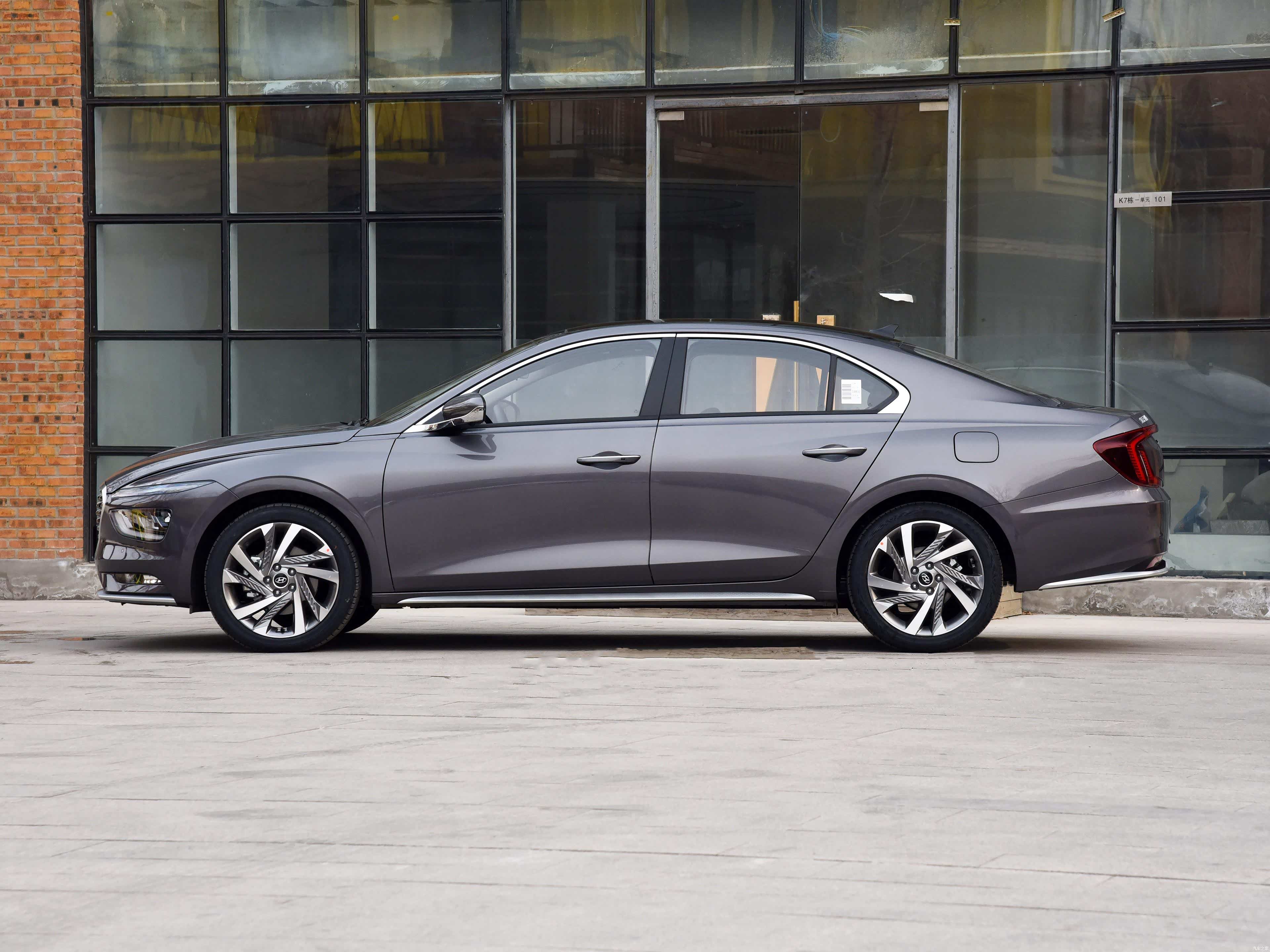 北京现代全新名图3月1日上市 预售价13.58万元-17.58万元