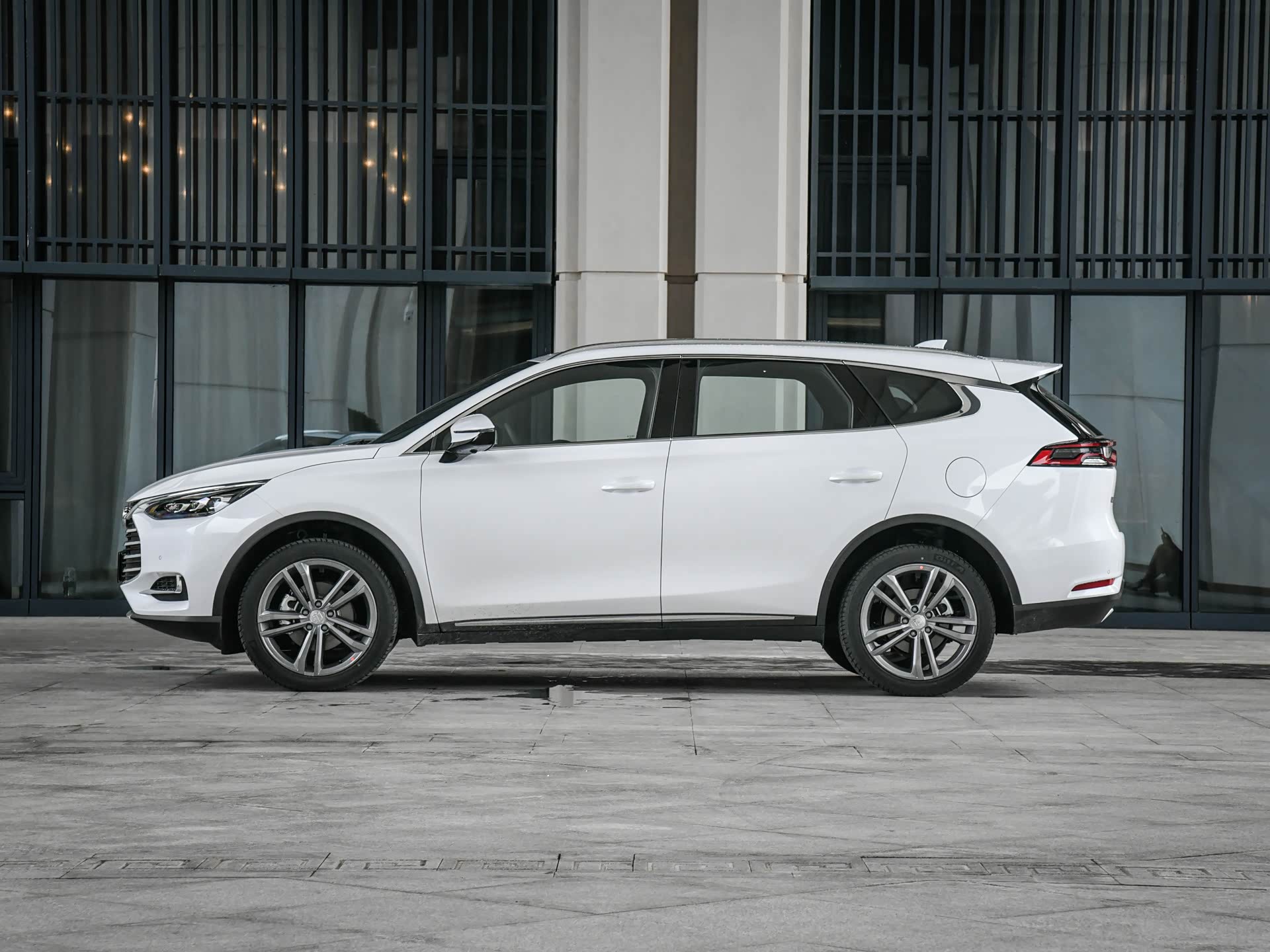 引自汽车之家图库