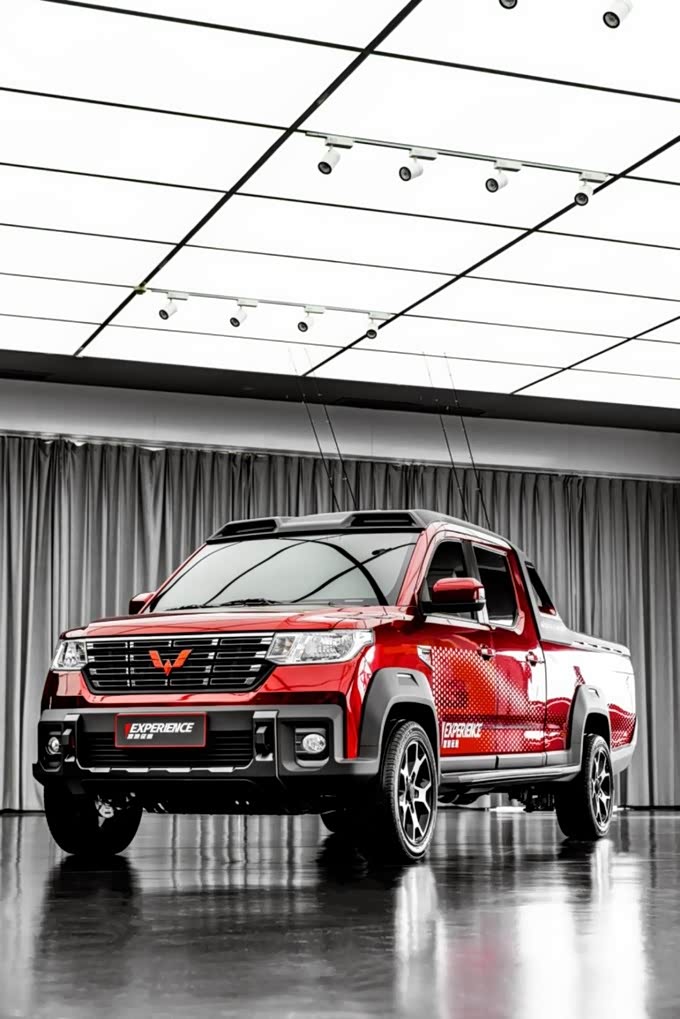 五菱皮卡钓鱼版曝光钓鱼座椅车载冰箱第一季度上市