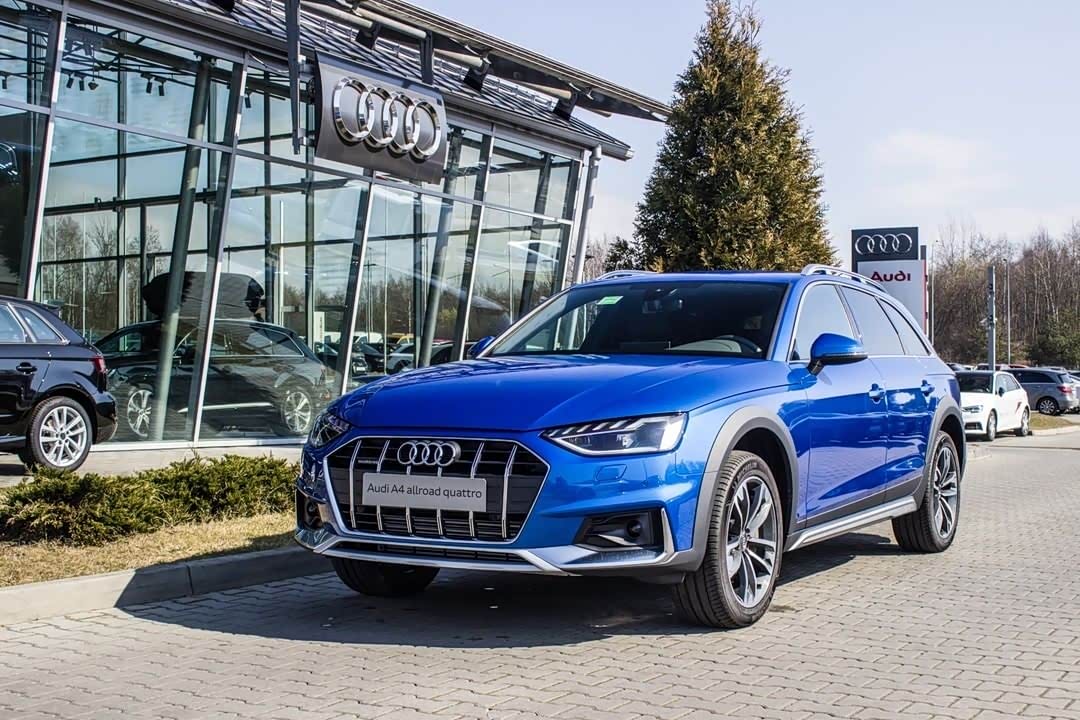 新款奥迪a4 allroad海外实车 轿车内涵的四驱越野瓦罐