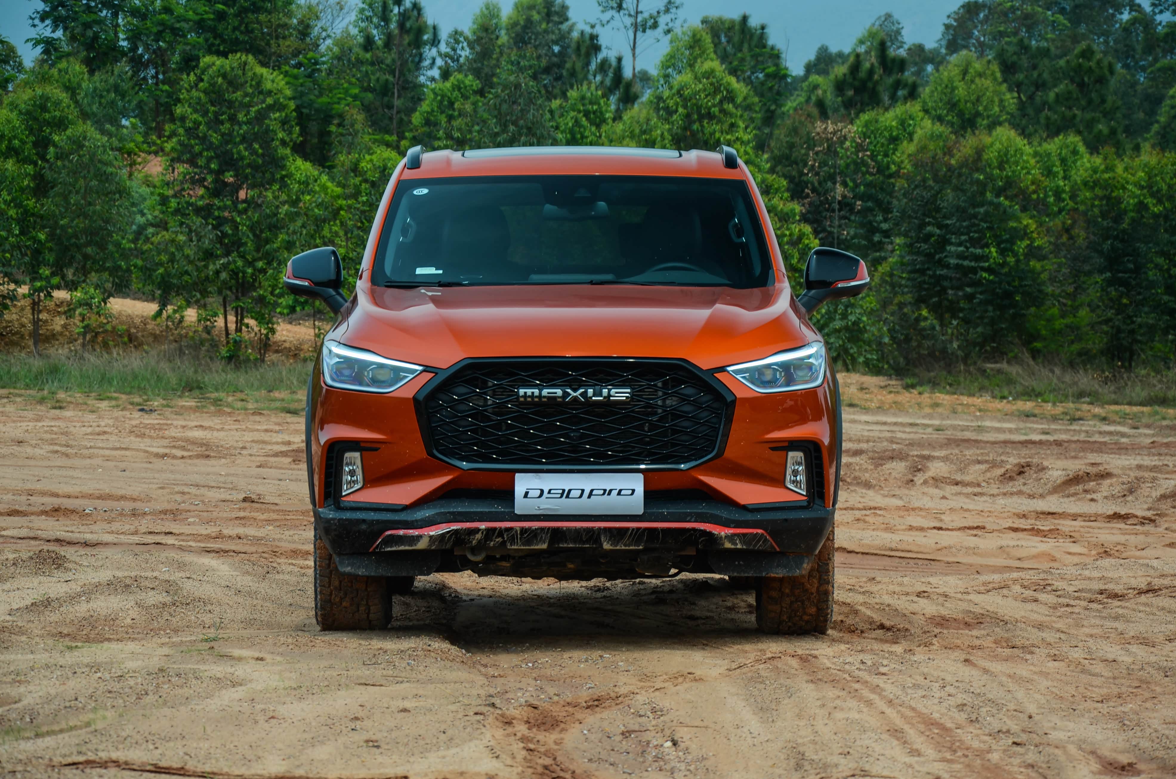 上汽maxus d90 pro给你!