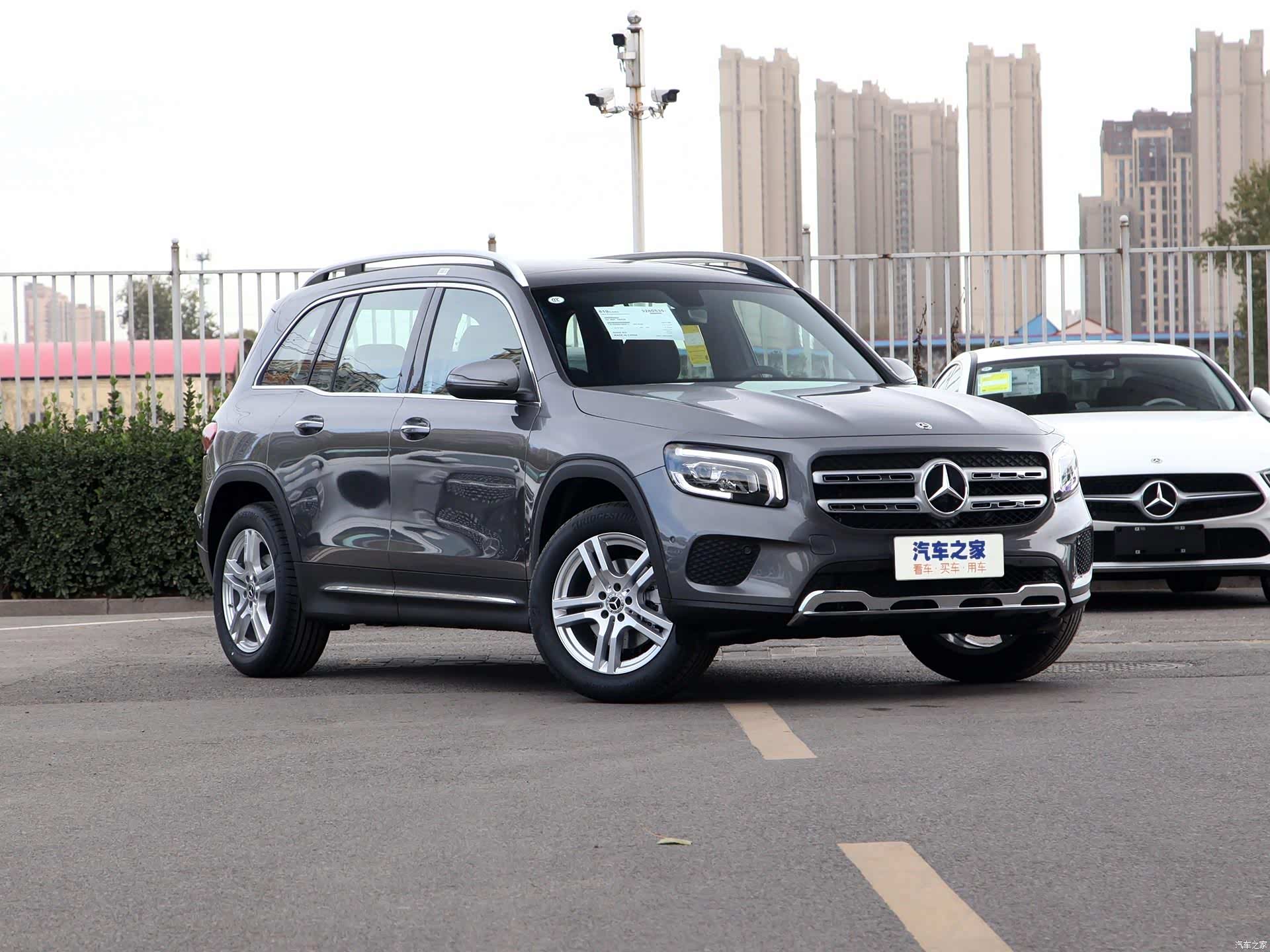 奔驰glb,内饰设计豪华十足,值得一看!