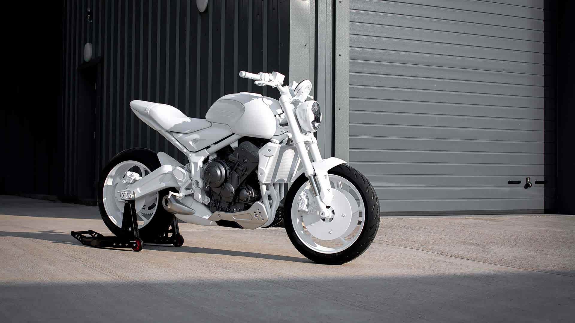 凯旋即将推出三叉戟车型 由意大利设计师操刀