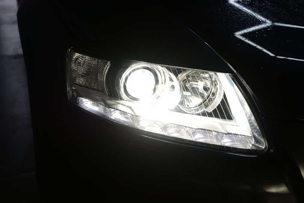 奥迪a6车灯老化严重灯光不够用?还不赶紧看过来
