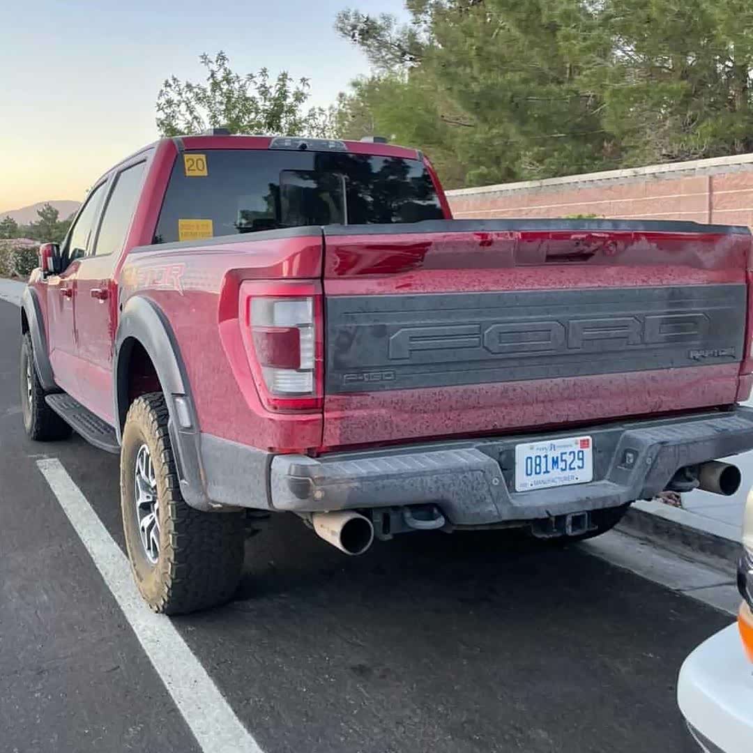 索罗德的劲敌 越野范的皮卡 全新福特f-150猛禽街拍