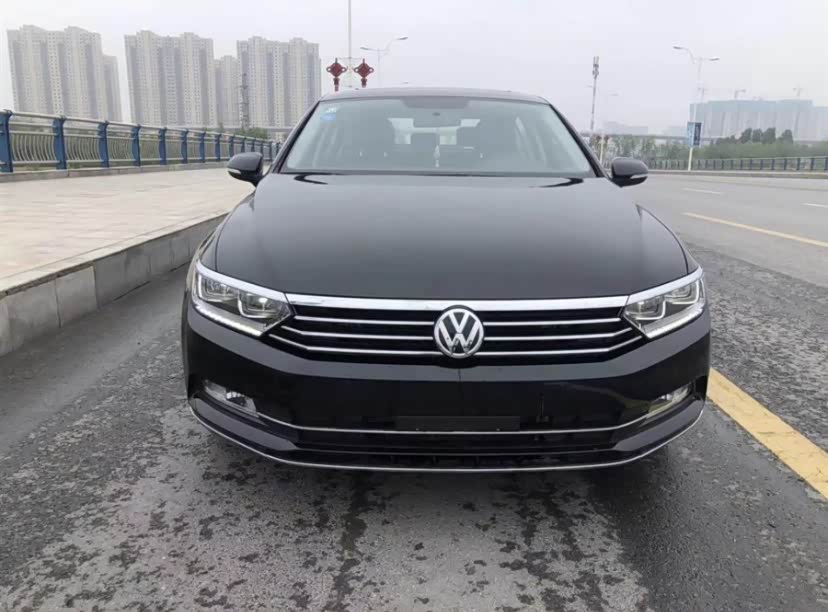 喜提19款大众迈腾330领先型经典好车包牌包税这价格如何