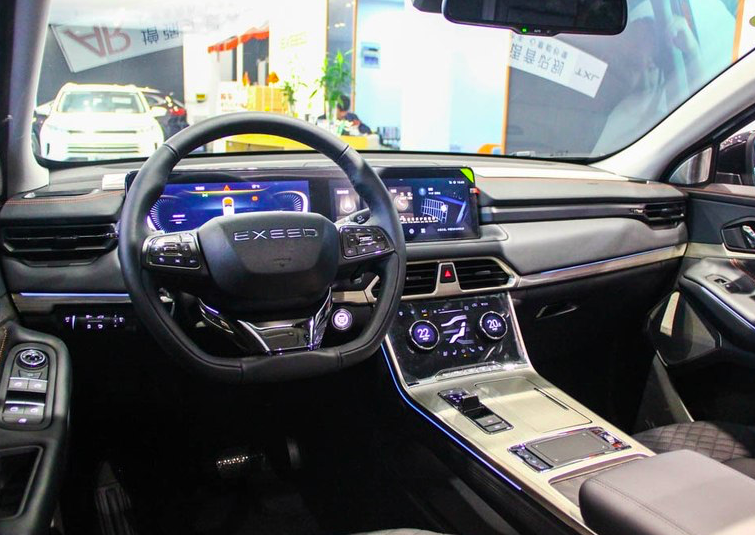 进店实拍2021款星途txl!轴距2800mm,售13.99万元起