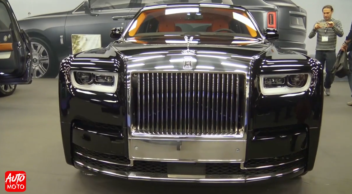 2020款 劳斯莱斯 phantom 前脸展示
