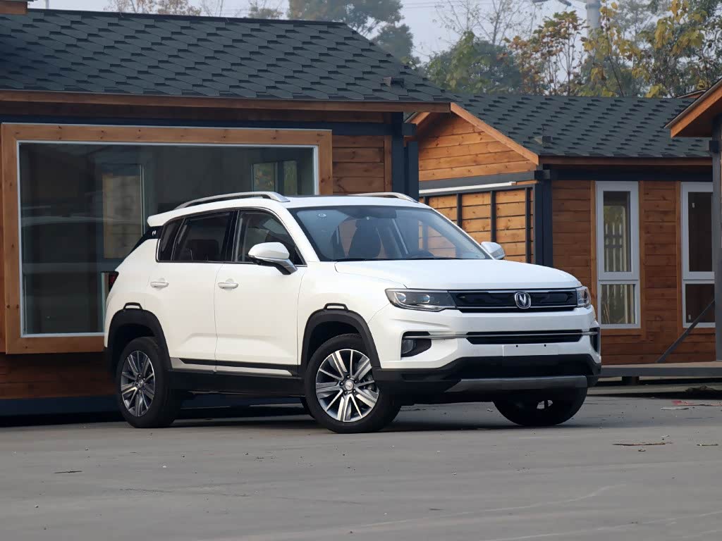   长安汽车 长安cs35 plus