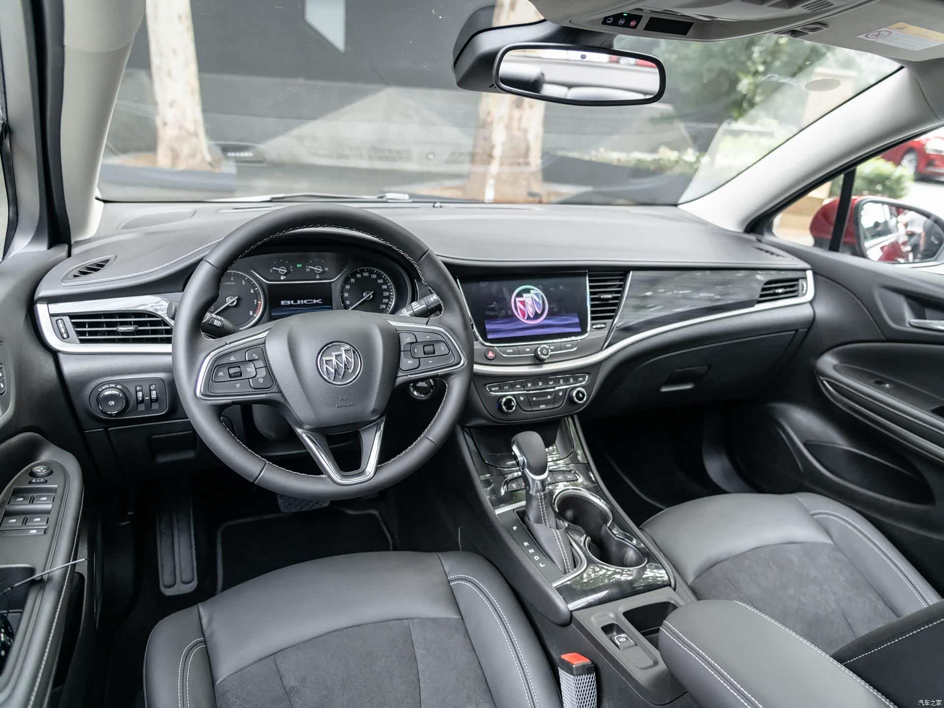 80万,2020款 别克威朗跌至9.94万