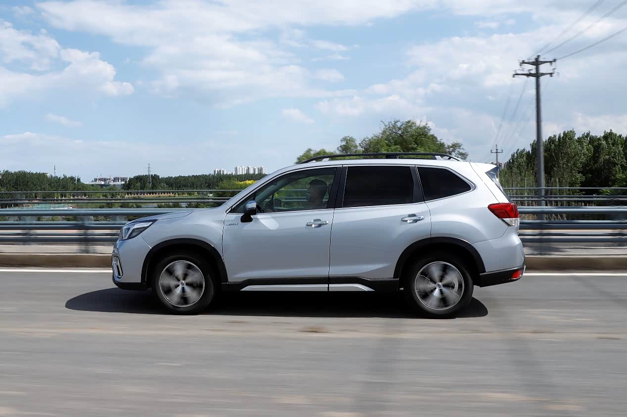 鲜试车 | 不讲究但也不将就 试驾2020款斯巴鲁森林人