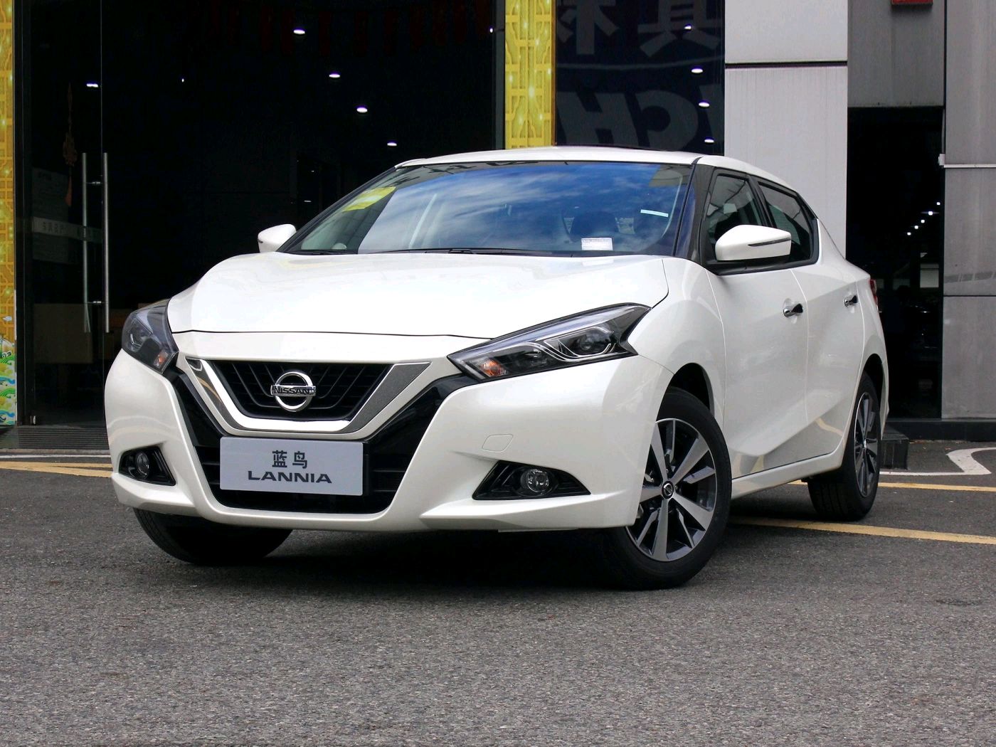 想买日产蓝鸟自动低配,全款购车和首付50%购车哪个更靠谱